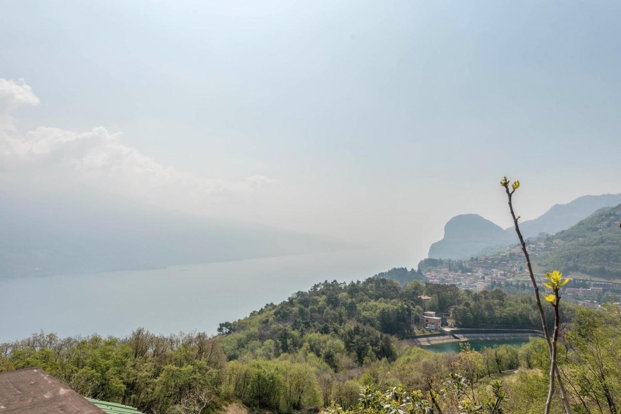 Bel Soggiorno Lake View 1 Tremosine Bagian luar foto