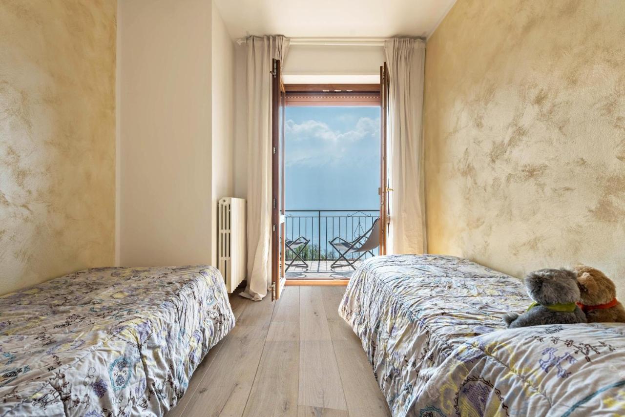 Bel Soggiorno Lake View 1 Tremosine Bagian luar foto